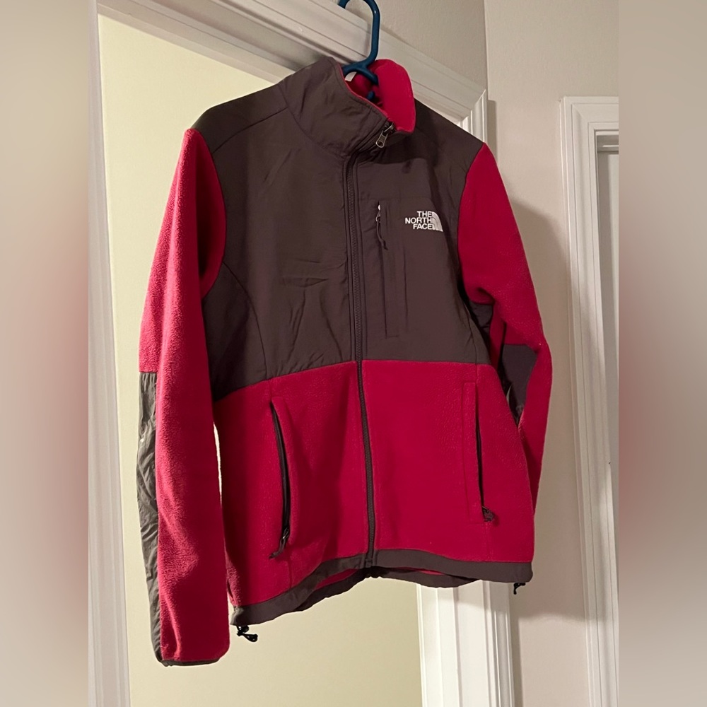 Women’s North face Denali